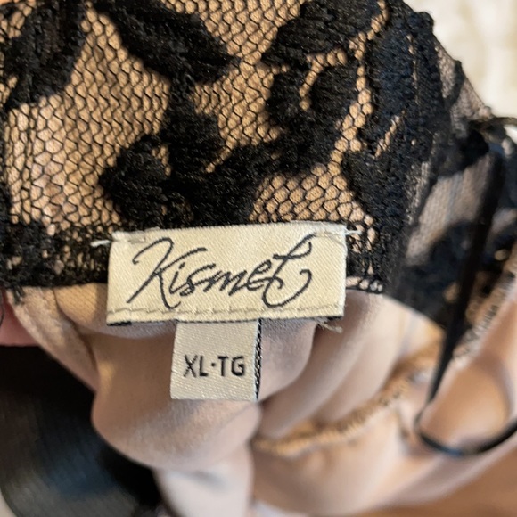 Peplum top - Picture 3 of 3